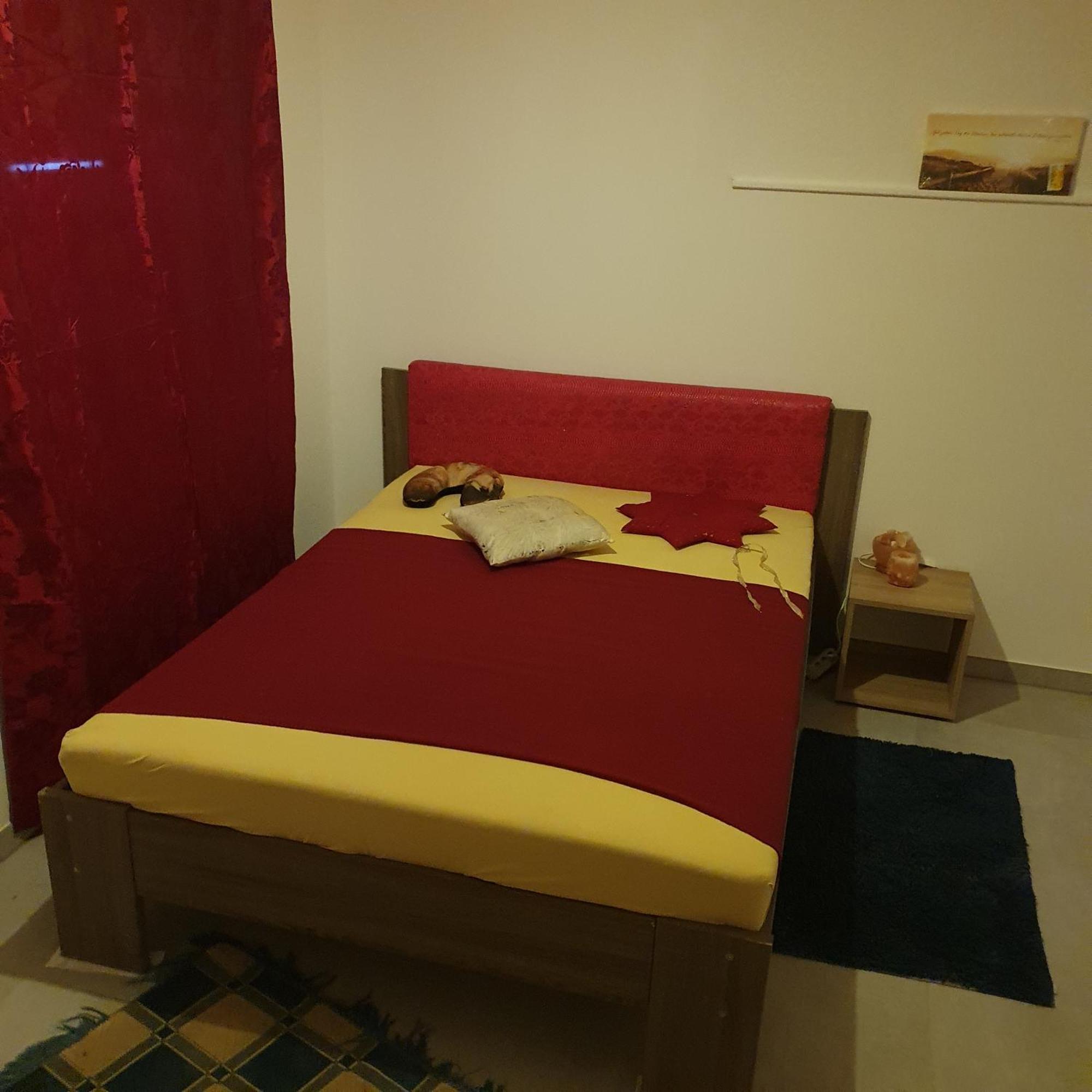 Halle, Top -Preise, 79 Qm Sd Fewo, Eg, Wahlweise Mit 1- 3 Dz, Tv Lounge, Kueche, Bad Wc Einfach Und Gut, Langzeitmieter Vb Preise Halle  Exteriér fotografie